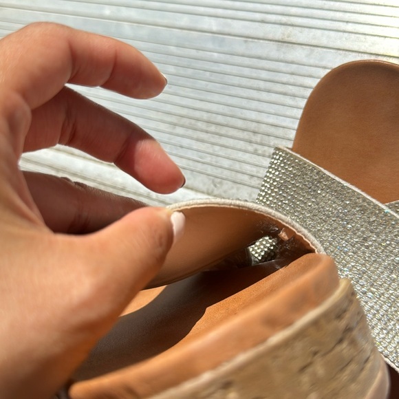 Slide Sandals - Picture 2 of 5